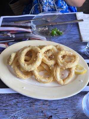 Tasca El Asunto De Los Parres