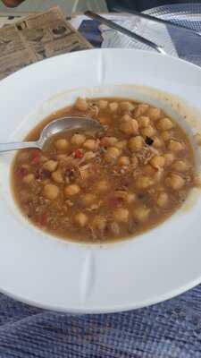 Tasca El Asunto De Los Parres