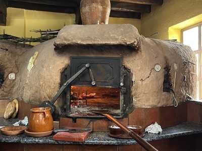 Asador Los Trillos Sl.