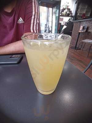 Milestone Restaurante Y Bar