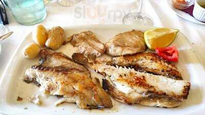 Los Hervideros Restaurant