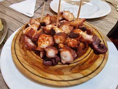 Pulpería -restaurante "o Xugo"
