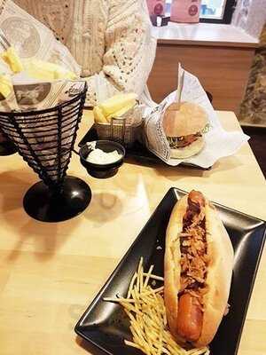 A Vaca Hamburgueseria & Bar