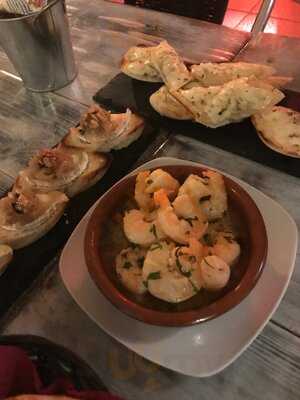 Amore Beach Bar And Restaurant