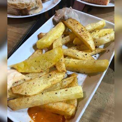 Ostrya Celler Del Ferrer