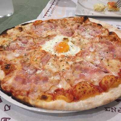 Pizzeria-restaurante La Cosa Nostra