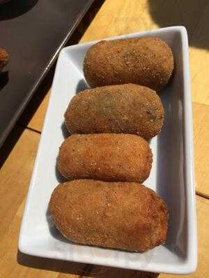 Anònims, Cerveses, Menjars I Pensars