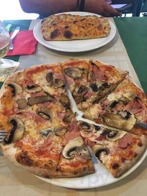 Ristorante Italiano Al Ponte - Photo 8