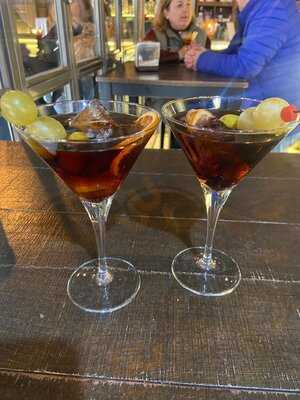 Cervantes 10 Vermutería