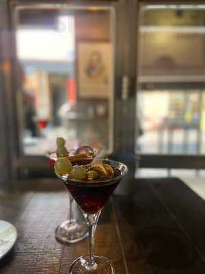 Cervantes 10 Vermutería