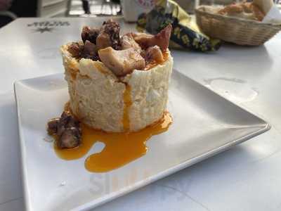 Con-bulli Tabanco Vinos Tapas