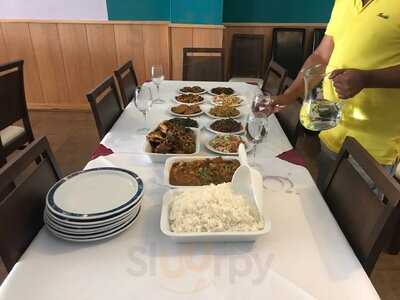 Rainbow Spice Indian Restaurant