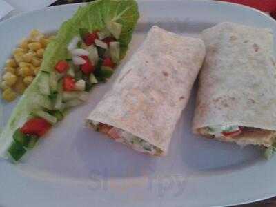 Arthur's Bar & Restaurant