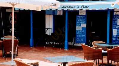 Arthur's Bar & Restaurant