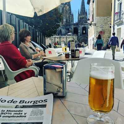 Maneli Taberna Urbana