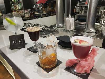 Lab Cocktail Bar