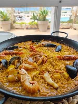 Restaurant At Apartamentos Blancala