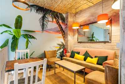 Banana Republic Café Tarifa