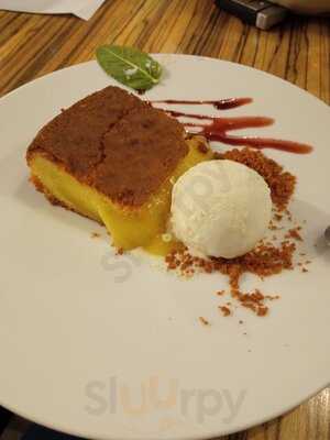 Vinatería La Cava Roquetas