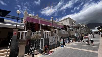 Lily's English Tea Terrace