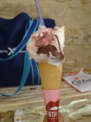 Heladería Puerta Real Santiago