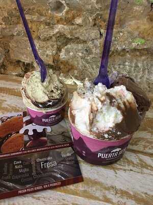 Heladería Puerta Real Santiago