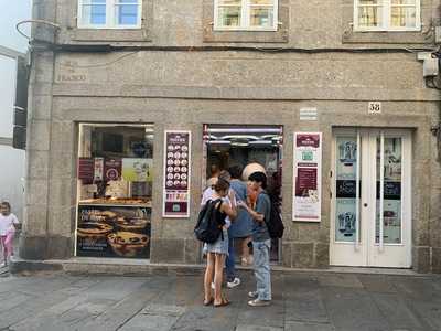 Heladería Puerta Real Santiago