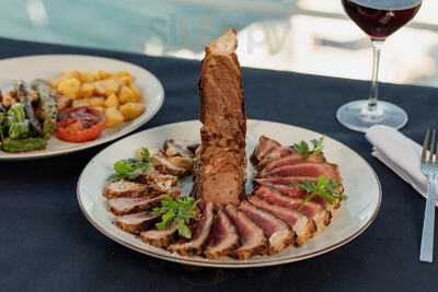 Bar Restaurant Club Nautic