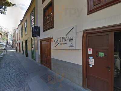 Santo Pecado Cocktails & Grill