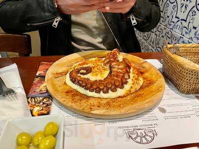 La Antigua Maestranza