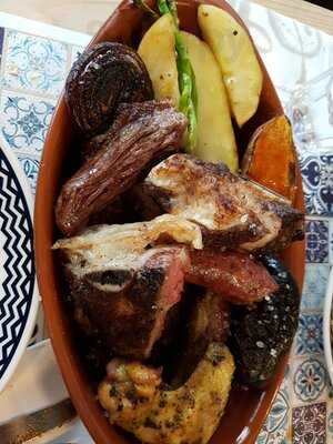 Parrilla 380 Steak House