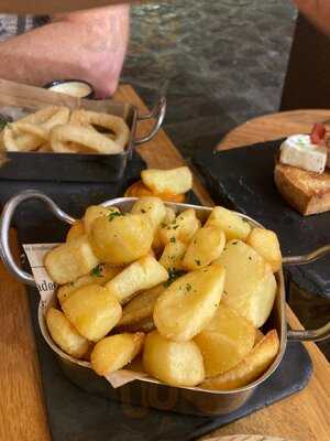 Popa Ibiza Cocktails And More