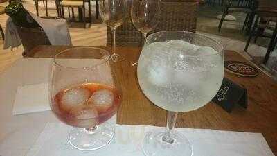 Plaza 24 Restaurante