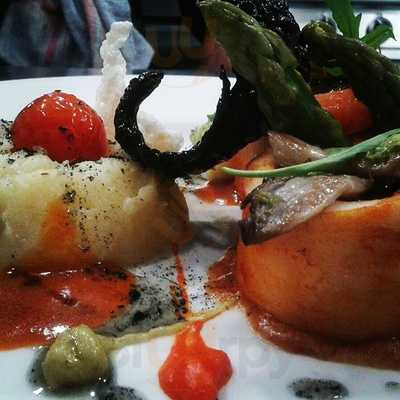 Plaza 24 Restaurante