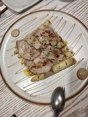 Anda Restaurante & Bar