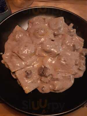 La Mafia Se Sienta A La Mesa Caceres