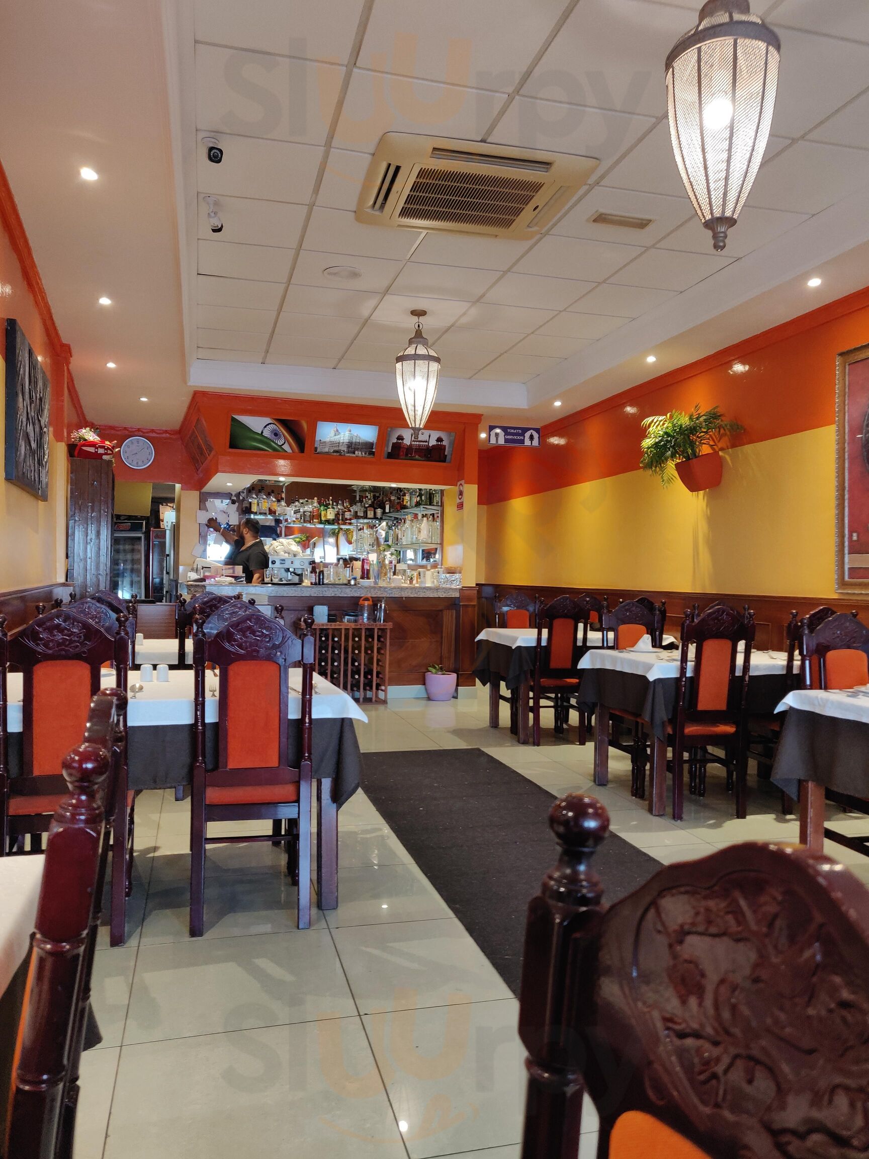 Taj Indian Tandoori Restaurant