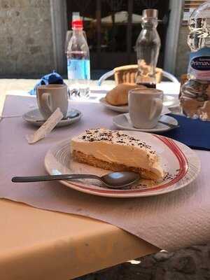 Restaurante El Patio De La Esquina