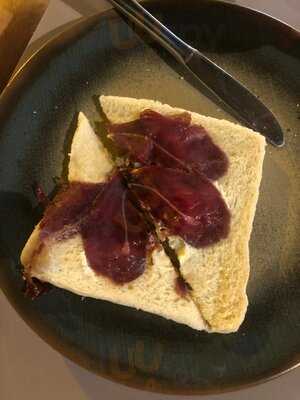 Contrastes By Diego Ferreira