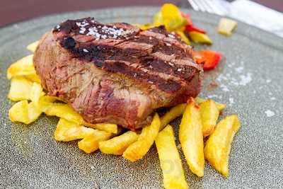 Venta A Los Cuatro Vientos