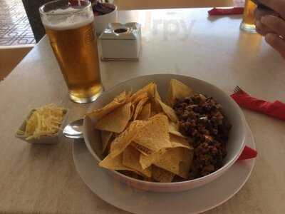 Stevie D's Sports Bar & Restaurant