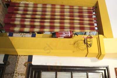 Restaurante Sociedad Plateros María Auxiliadora‎