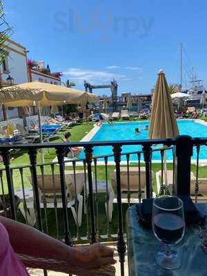 Maria's Pool Bar Restaurant