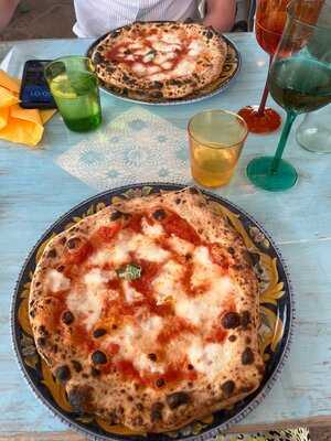 7 Sensi La Pizza Napoletana