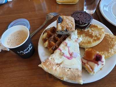 Muerde La Pasta El Faro