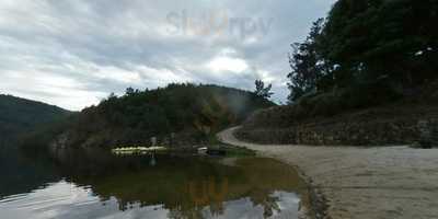 Playa Fluvial De A Cova Restaurante & Ocio
