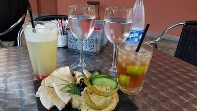 Boardriders Grill And Bar