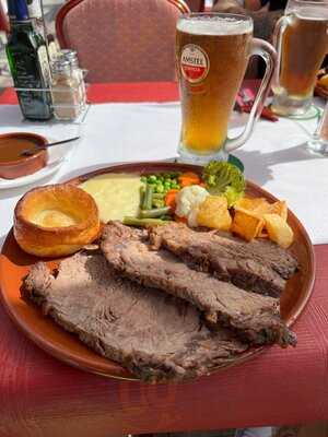 El Trebol Restaurante Pizzería