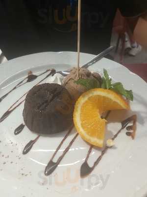 El Trebol Restaurante Pizzería