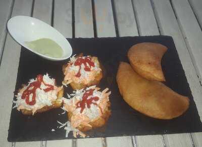 Mitja Lluna Cafe Bar